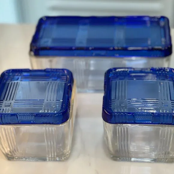 Vintage 1940s Hazel Atlas Refrigerator Dish Set (6 total pieces)